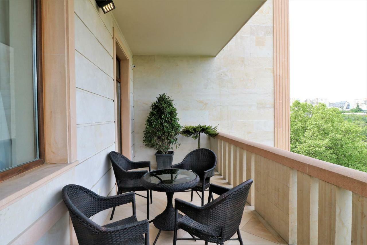 Luxury Aparthotel 5Rooms In Tbilisi Center Exteriér fotografie